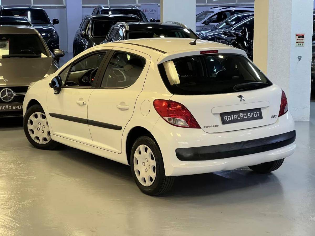peugeot-207-2010-diesel-1398cc