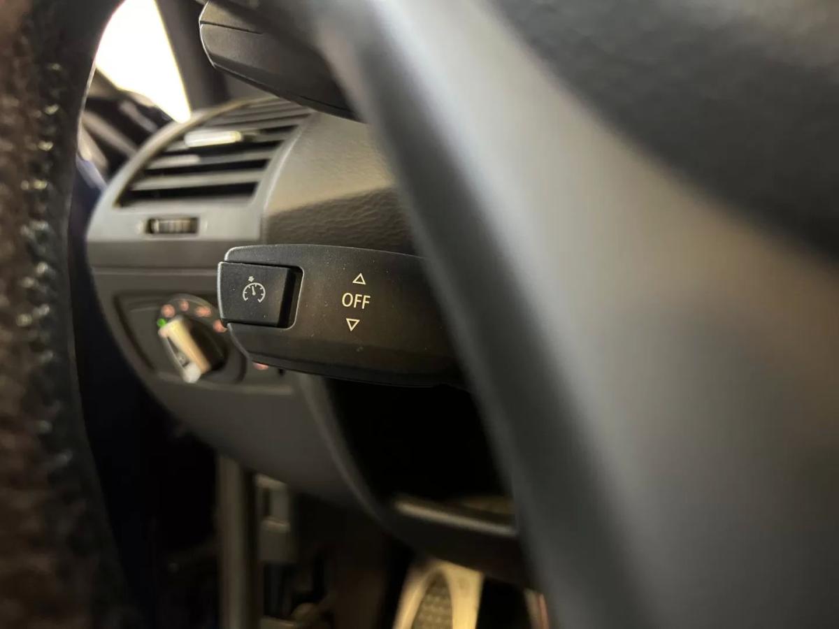 bmw-serie-1-2011-diesel-1995cc