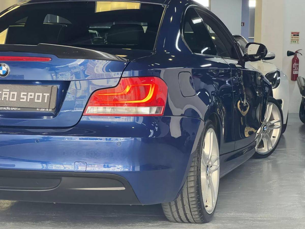 bmw-serie-1-2011-diesel-1995cc