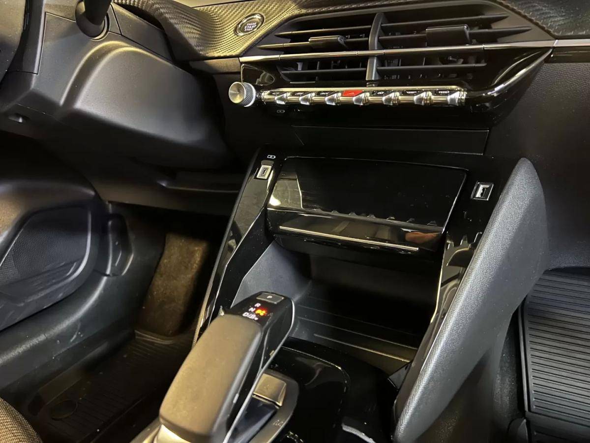 peugeot-e-208-2021-eletrico-0cc