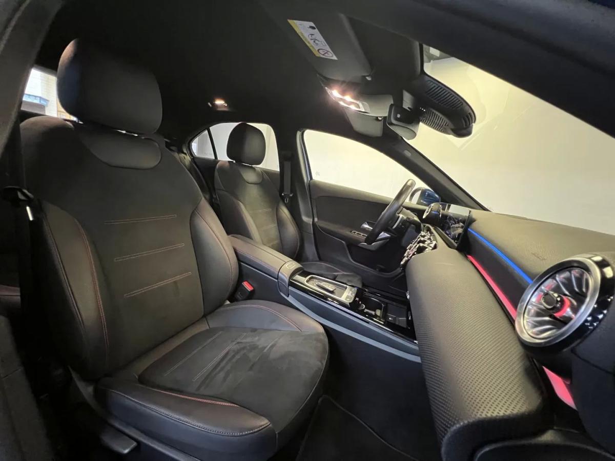 mercedes-benz-classe-a-2023-hibrido-1332cc