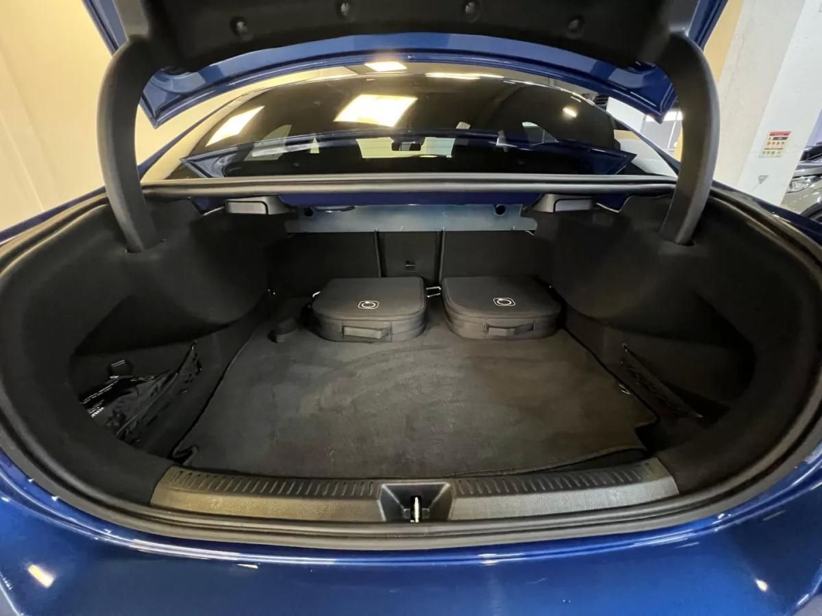 mercedes-benz-classe-a-2023-hibrido-1332cc