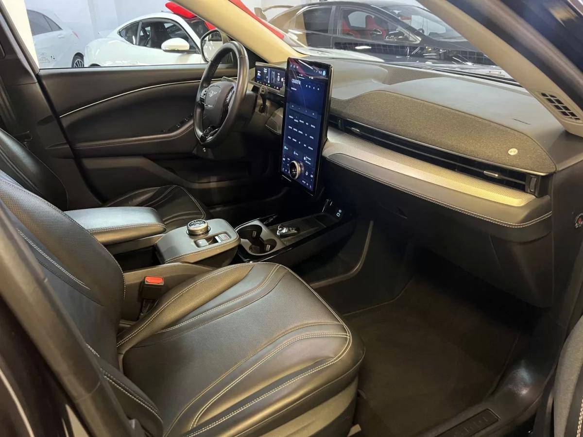 ford-mustang-mach-e-2022-eletrico-0cc