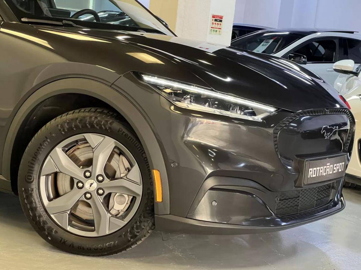 ford-mustang-mach-e-2022-eletrico-0cc