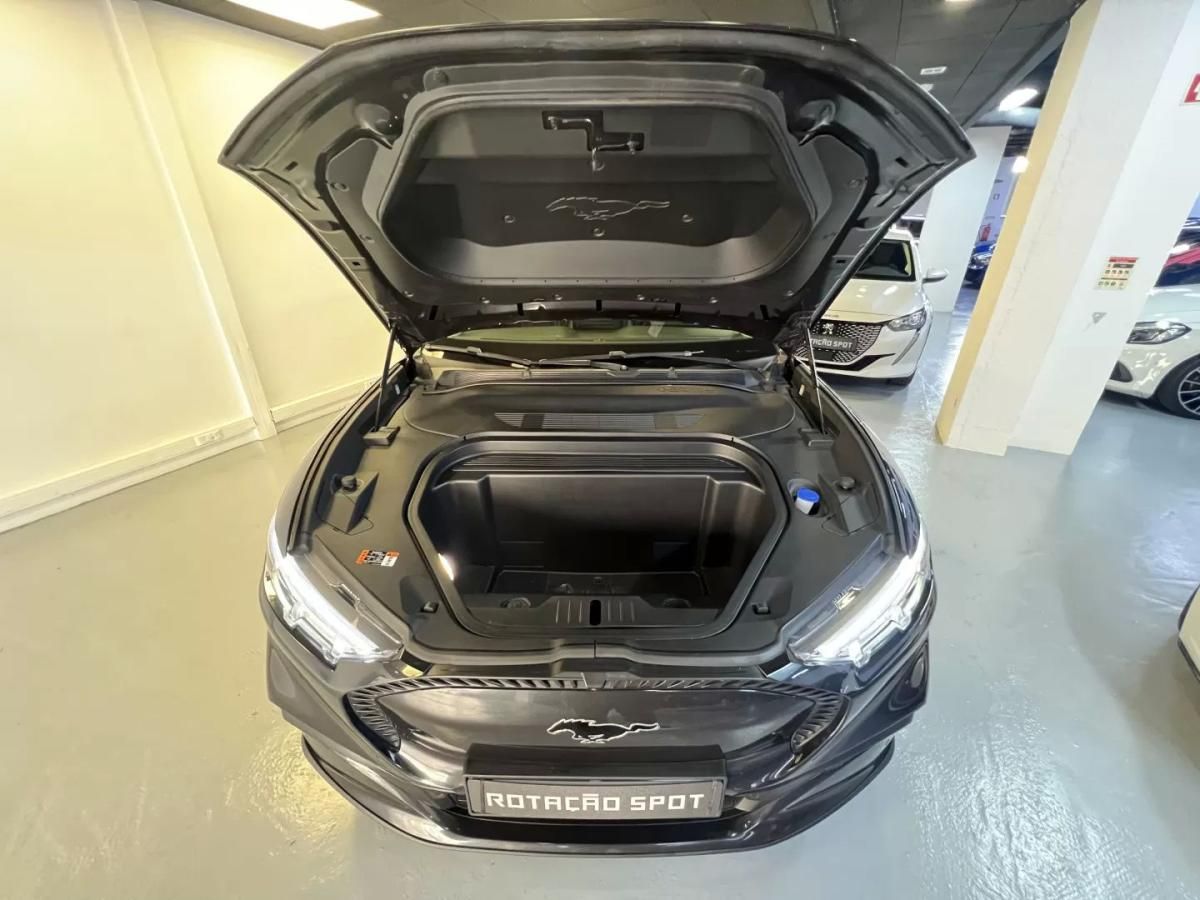 ford-mustang-mach-e-2022-eletrico-0cc