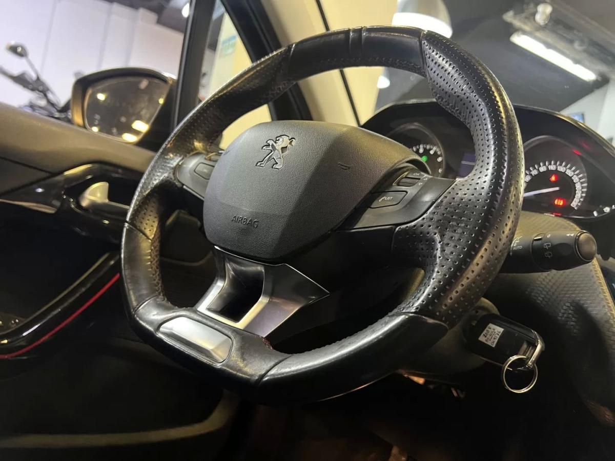 peugeot-2008-2017-gasolina-1199cc