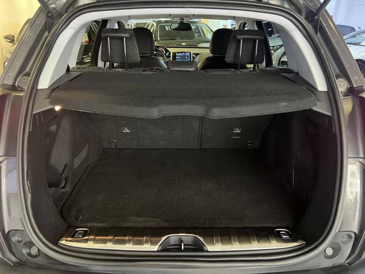 peugeot-2008-2017-gasolina-1199cc
