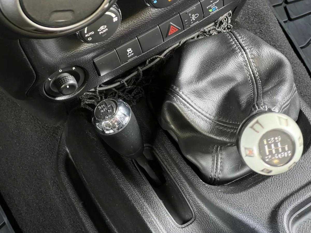 jeep-wrangler-2014-diesel-2777cc