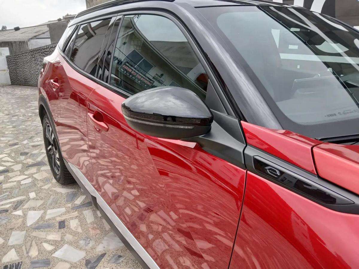 peugeot-e-2008-2021-eletrico-0cc