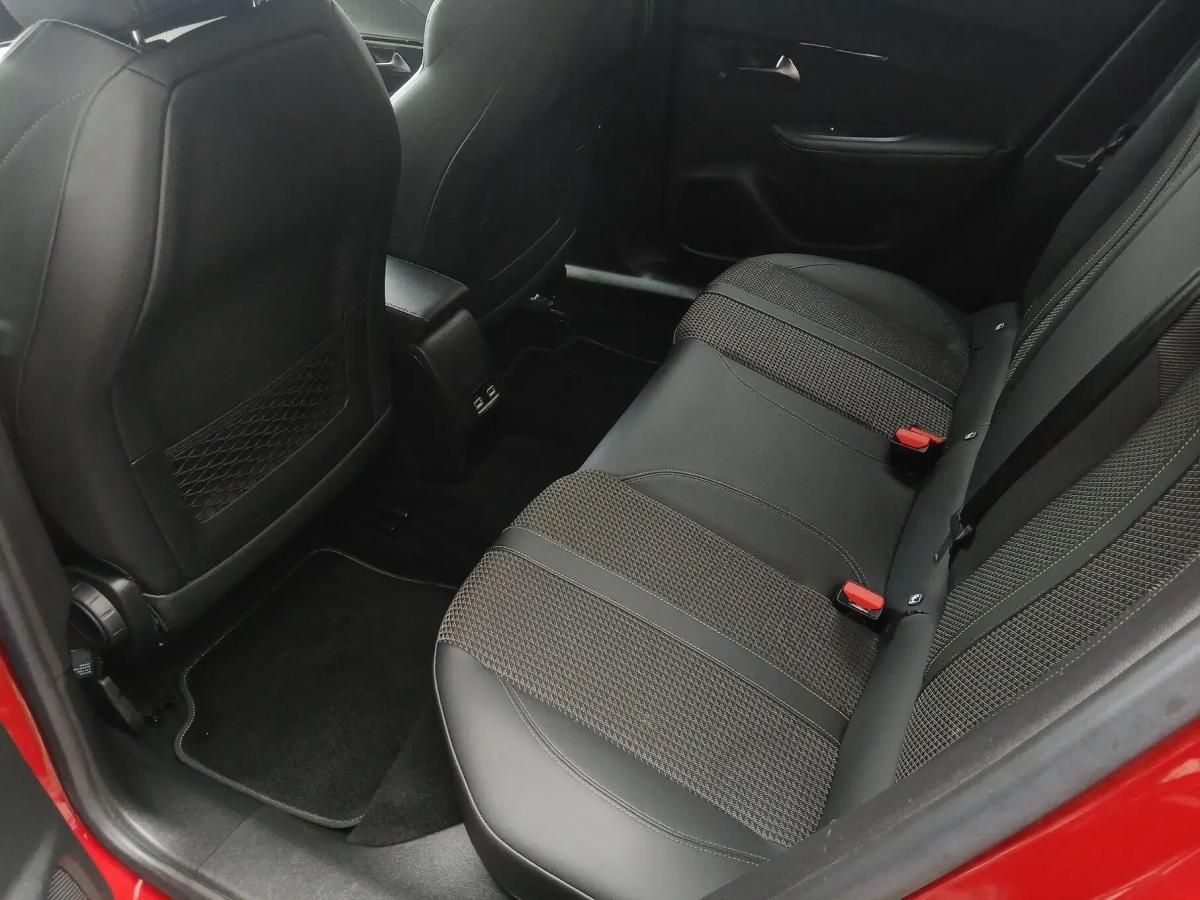 peugeot-e-2008-2021-eletrico-0cc