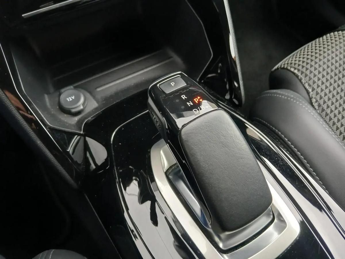 peugeot-e-2008-2021-eletrico-0cc