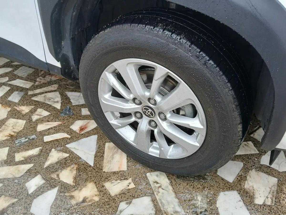 toyota-yaris-cross-2022-hibrido-a-gasolina-1490cc