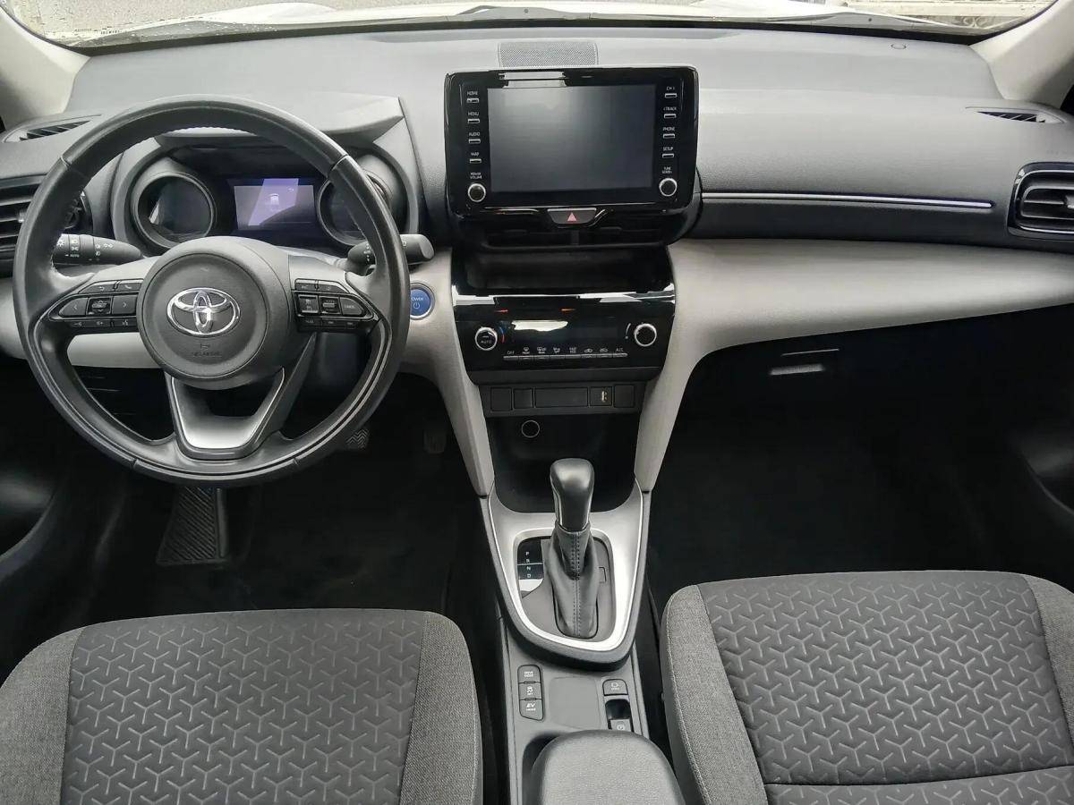 toyota-yaris-cross-2022-hibrido-a-gasolina-1490cc