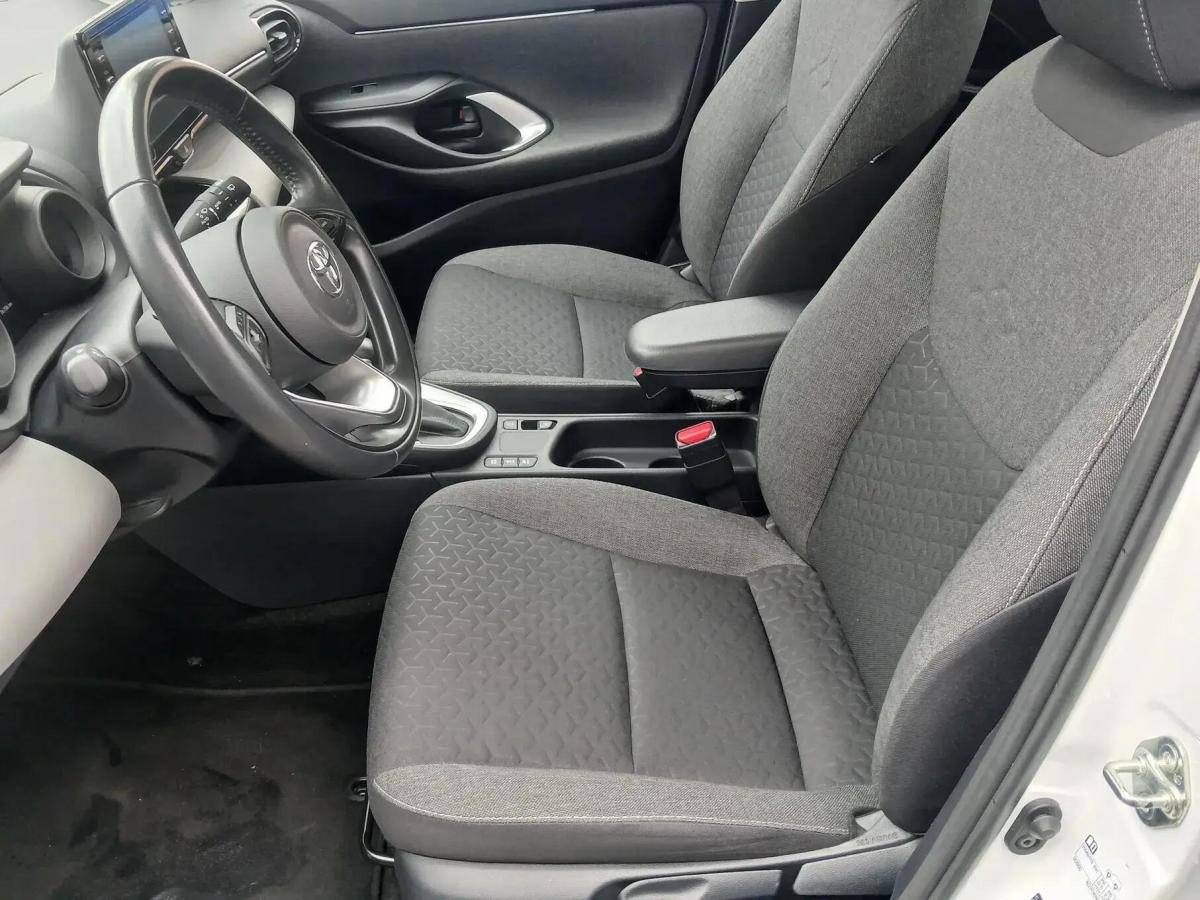 toyota-yaris-cross-2022-hibrido-a-gasolina-1490cc