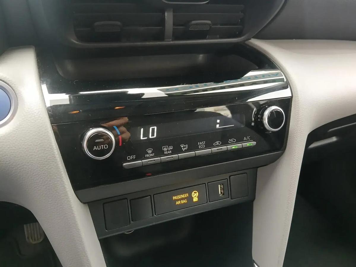 toyota-yaris-cross-2022-hibrido-a-gasolina-1490cc
