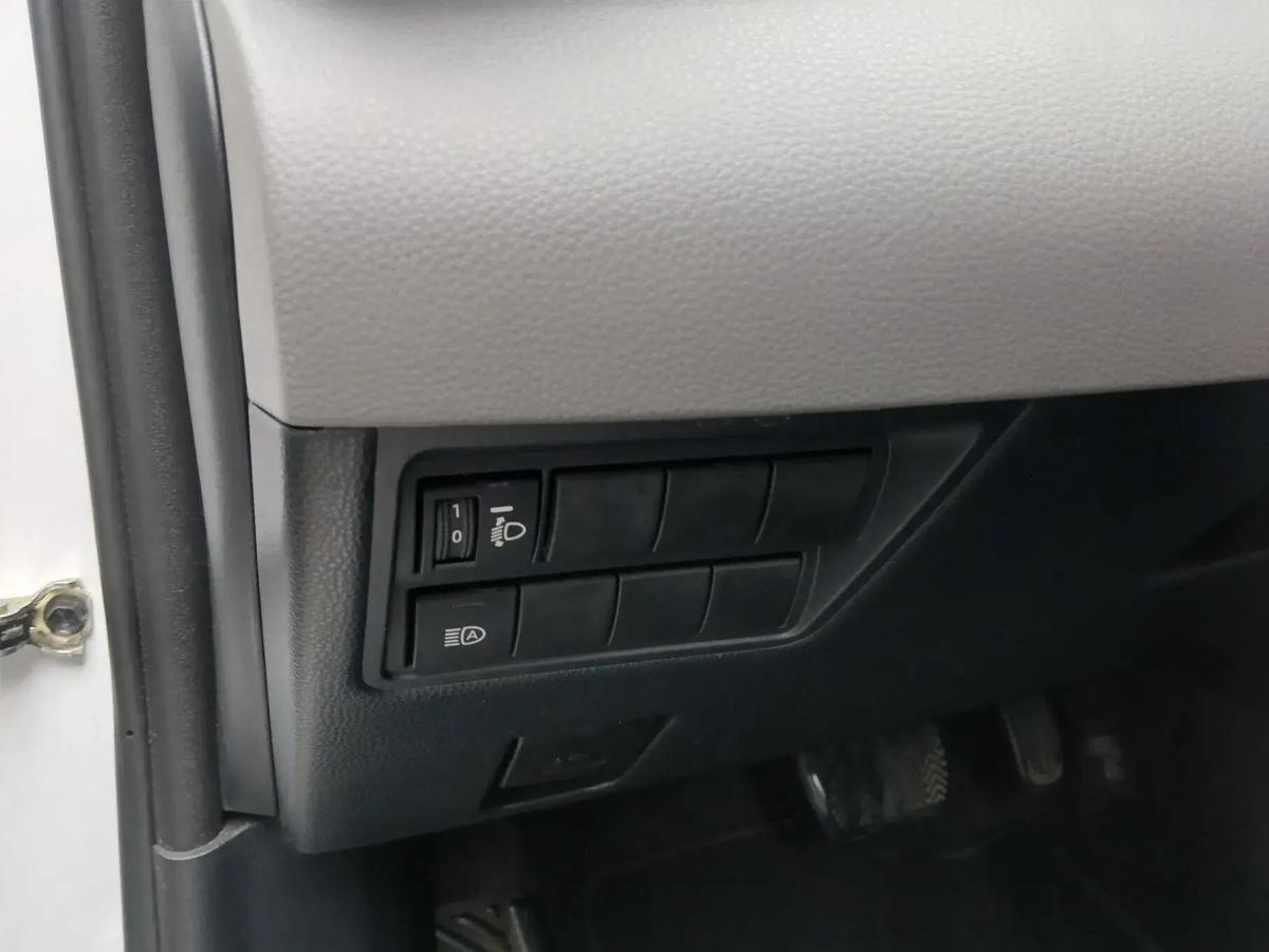 toyota-yaris-cross-2022-hibrido-a-gasolina-1490cc