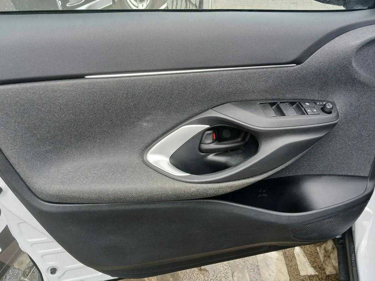toyota-yaris-cross-2022-hibrido-a-gasolina-1490cc