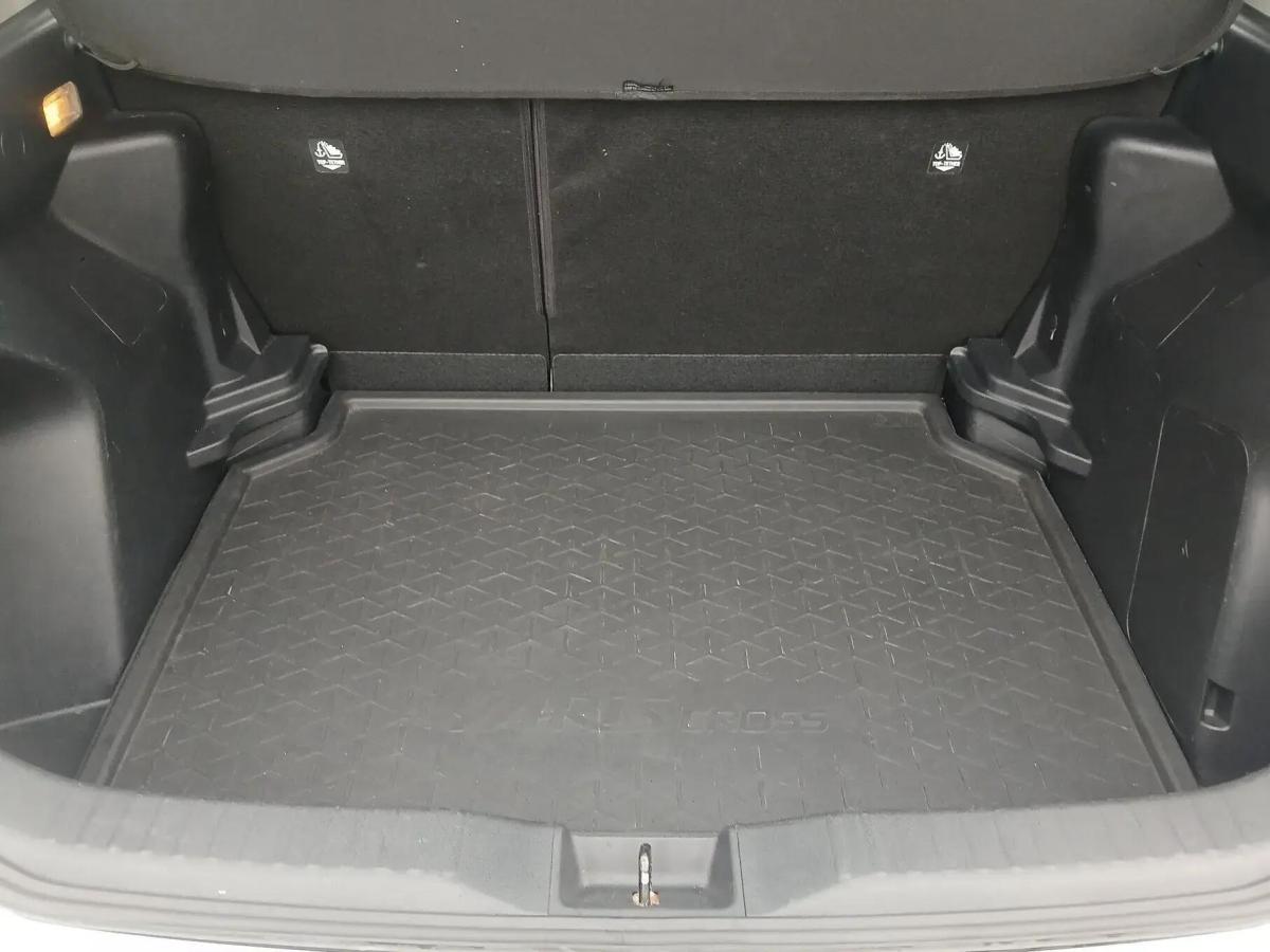 toyota-yaris-cross-2022-hibrido-a-gasolina-1490cc