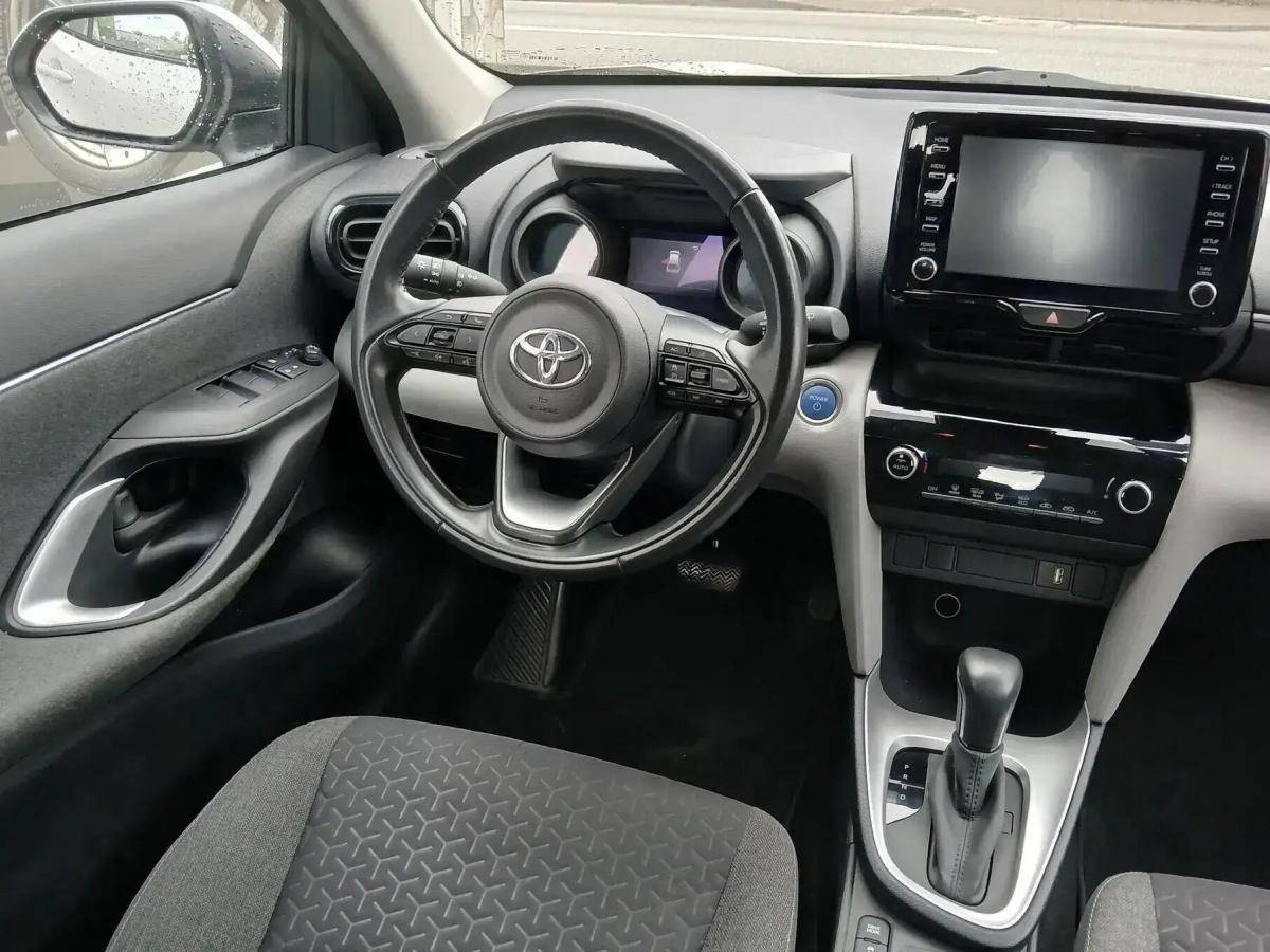 toyota-yaris-cross-2022-hibrido-a-gasolina-1490cc