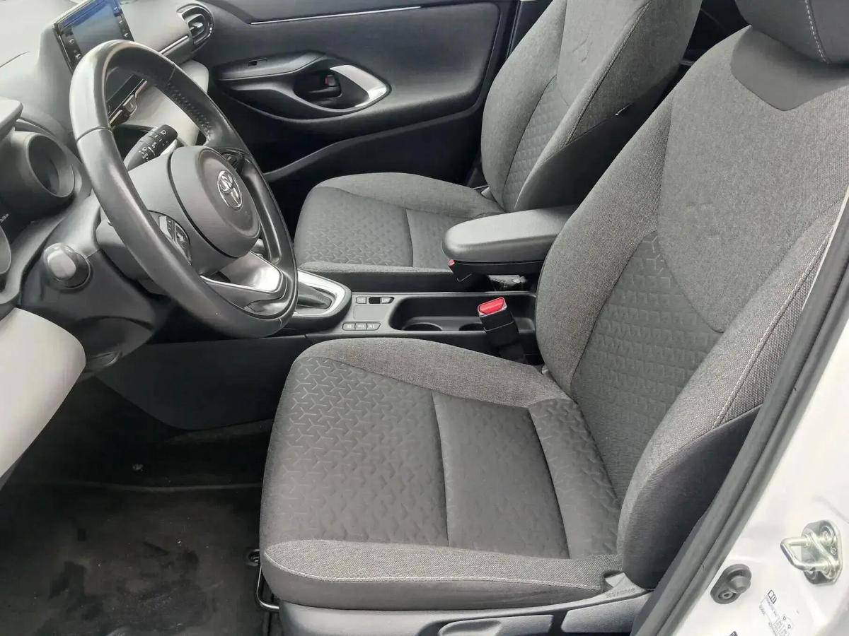 toyota-yaris-cross-2022-hibrido-a-gasolina-1490cc