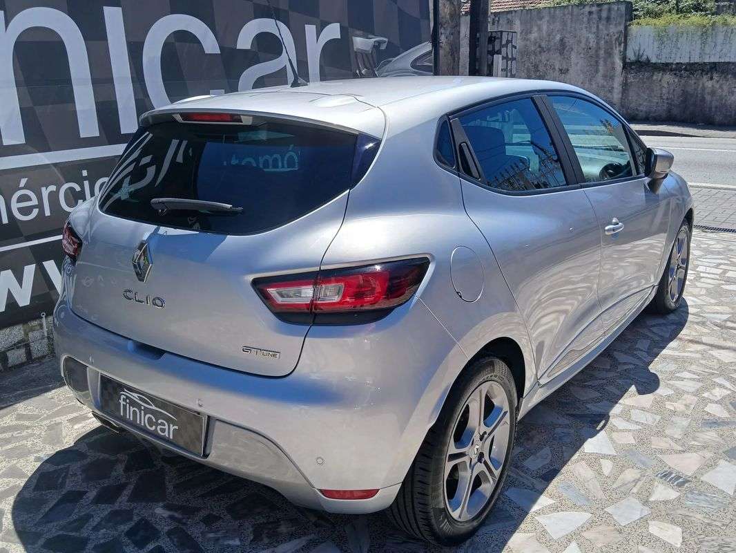 renault-clio-2018-diesel-1461cc