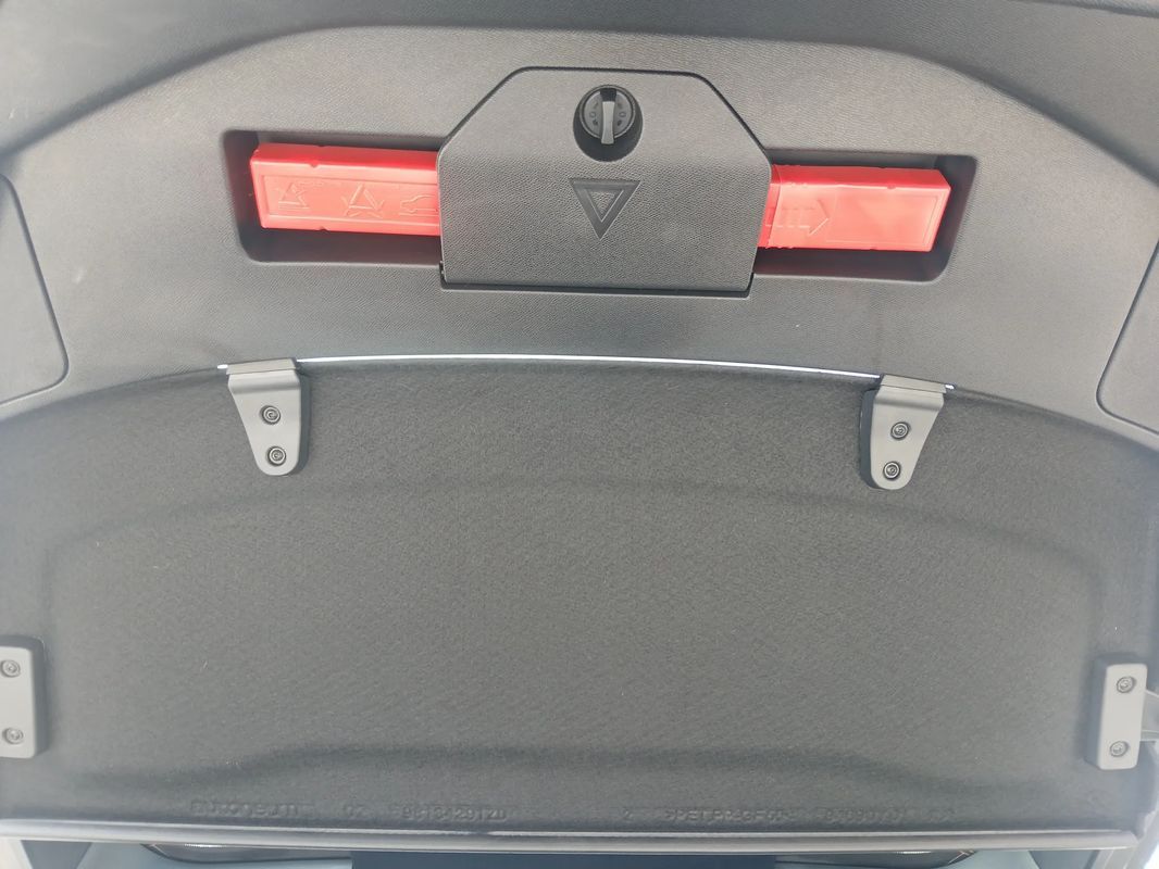 peugeot-508-2021-diesel-1499cc