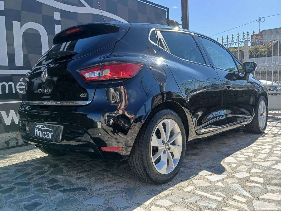 renault-clio-2017-diesel-1461cc