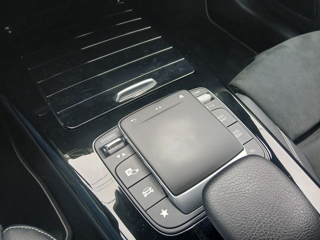 mercedes-benz-cla-2021-hibrido-a-gasolina-1332cc
