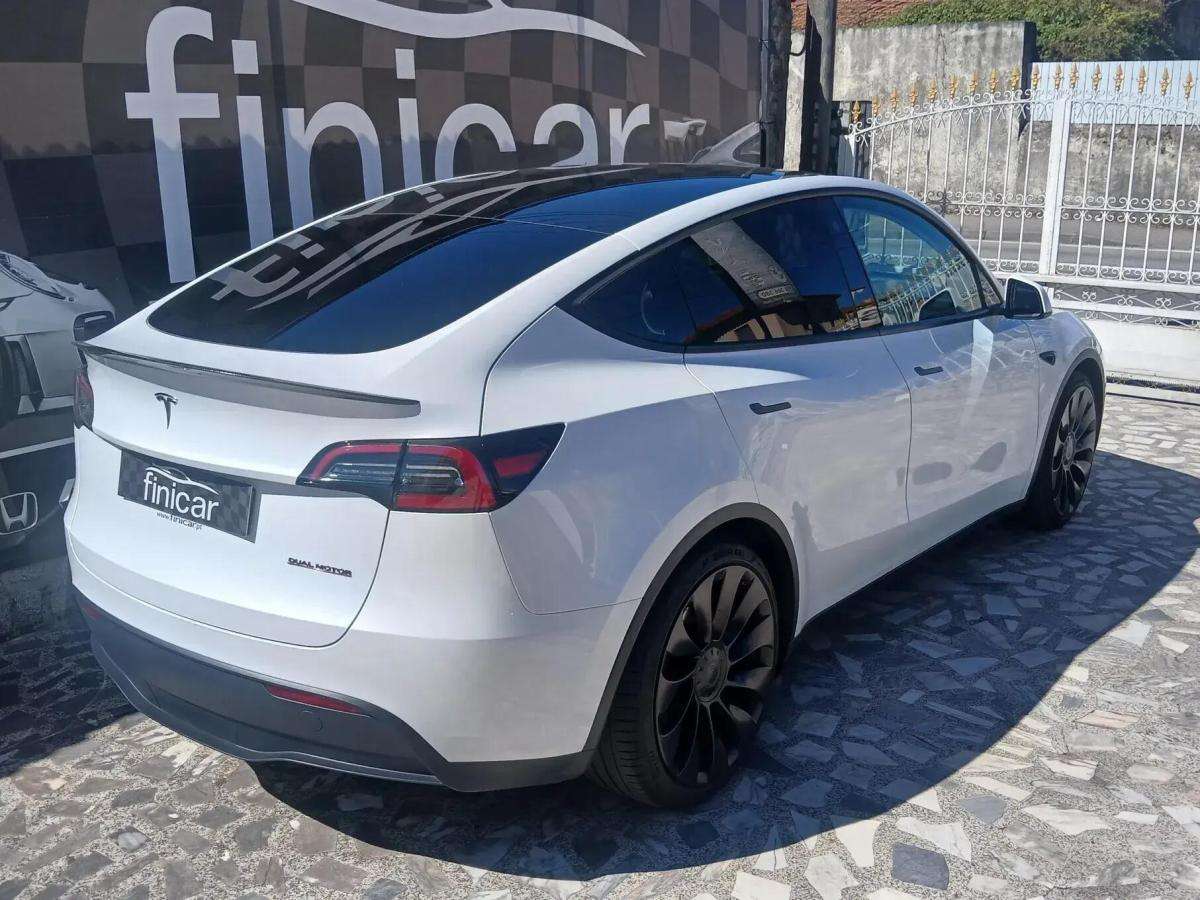 tesla-model-y-2022-eletrico-0cc