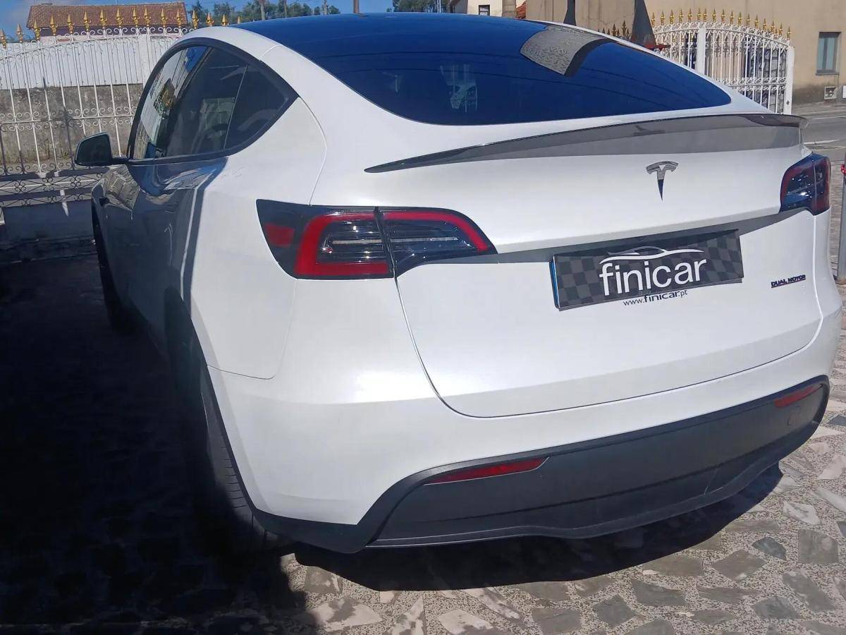 tesla-model-y-2022-eletrico-0cc