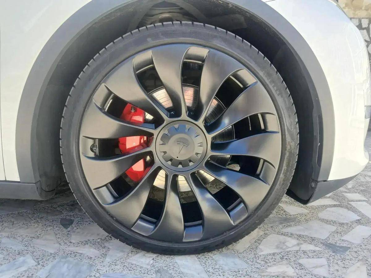 tesla-model-y-2022-eletrico-0cc