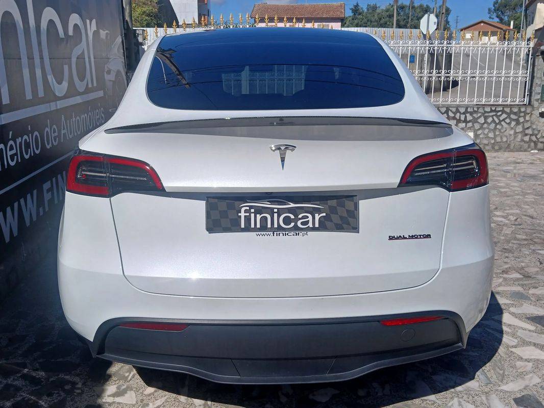 tesla-model-y-2022-eletrico-0cc
