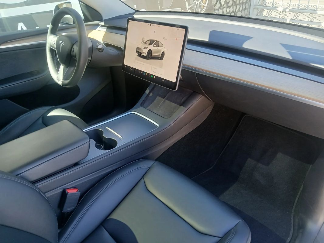 tesla-model-y-2022-eletrico-0cc