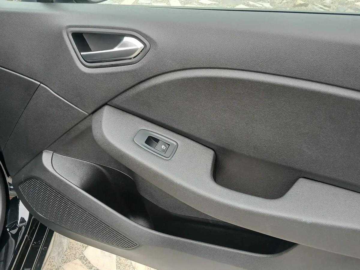 renault-clio-2023-gpl-999cc