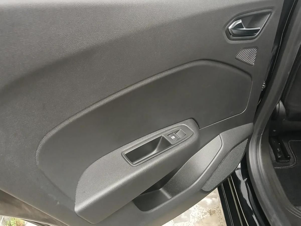 renault-clio-2023-gpl-999cc