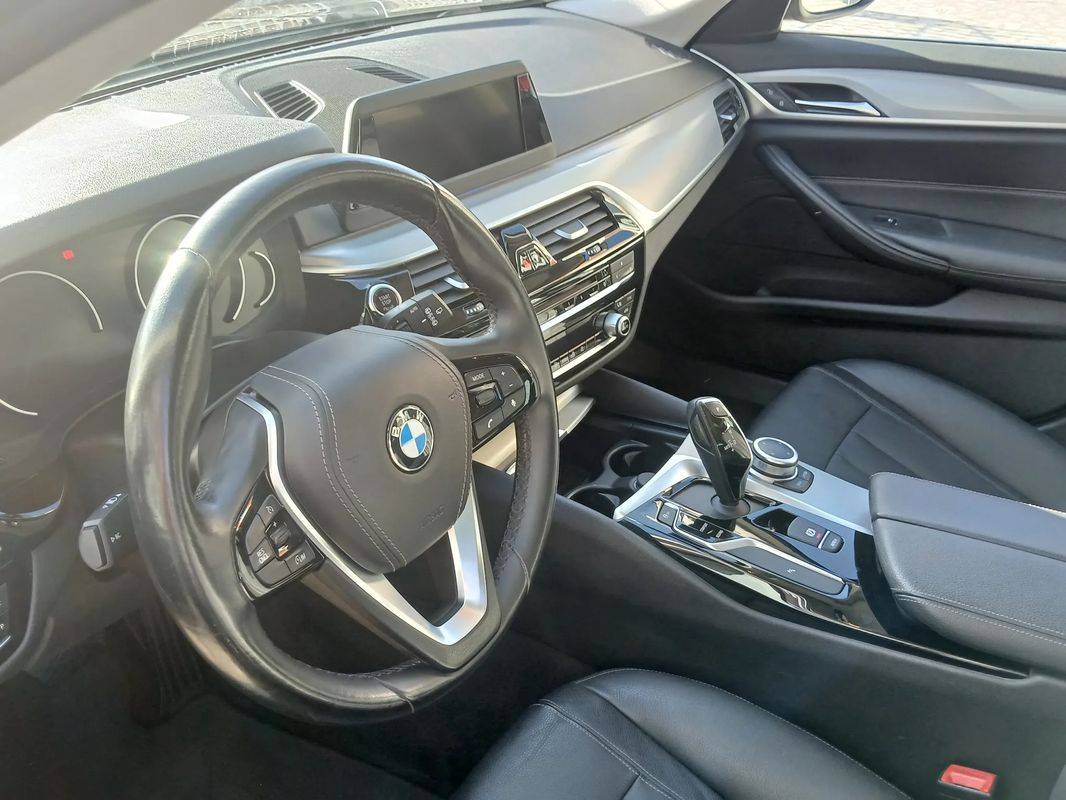 bmw-serie-5-2019-diesel-1995cc