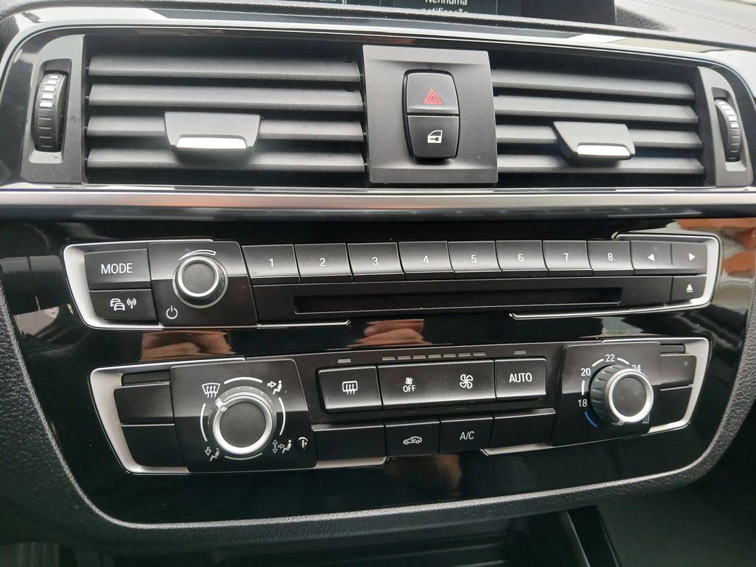 bmw-serie-1-2018-diesel-1496cc
