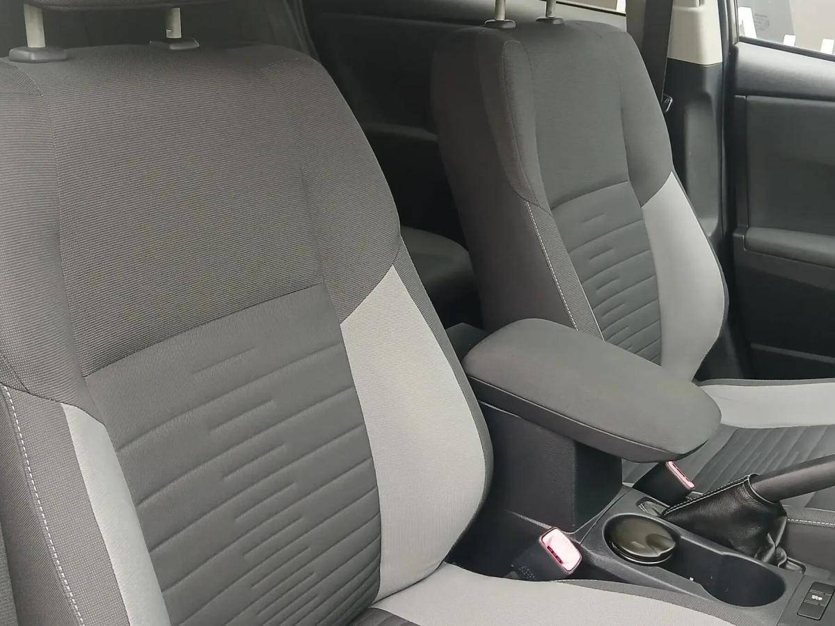 toyota-auris-touring-sports-2016-diesel-1364cc