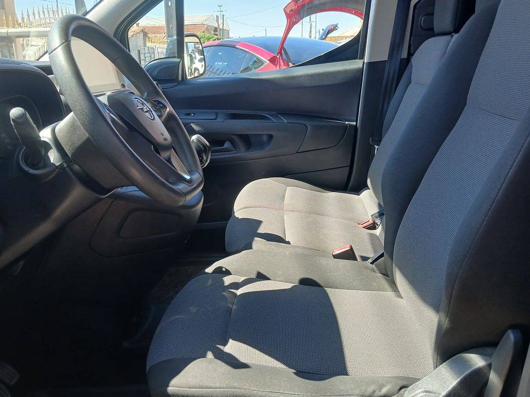 opel-combo-2019-diesel-1500cc