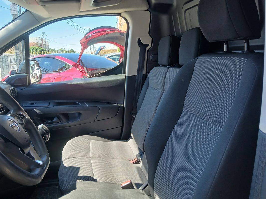 opel-combo-2019-diesel-1500cc