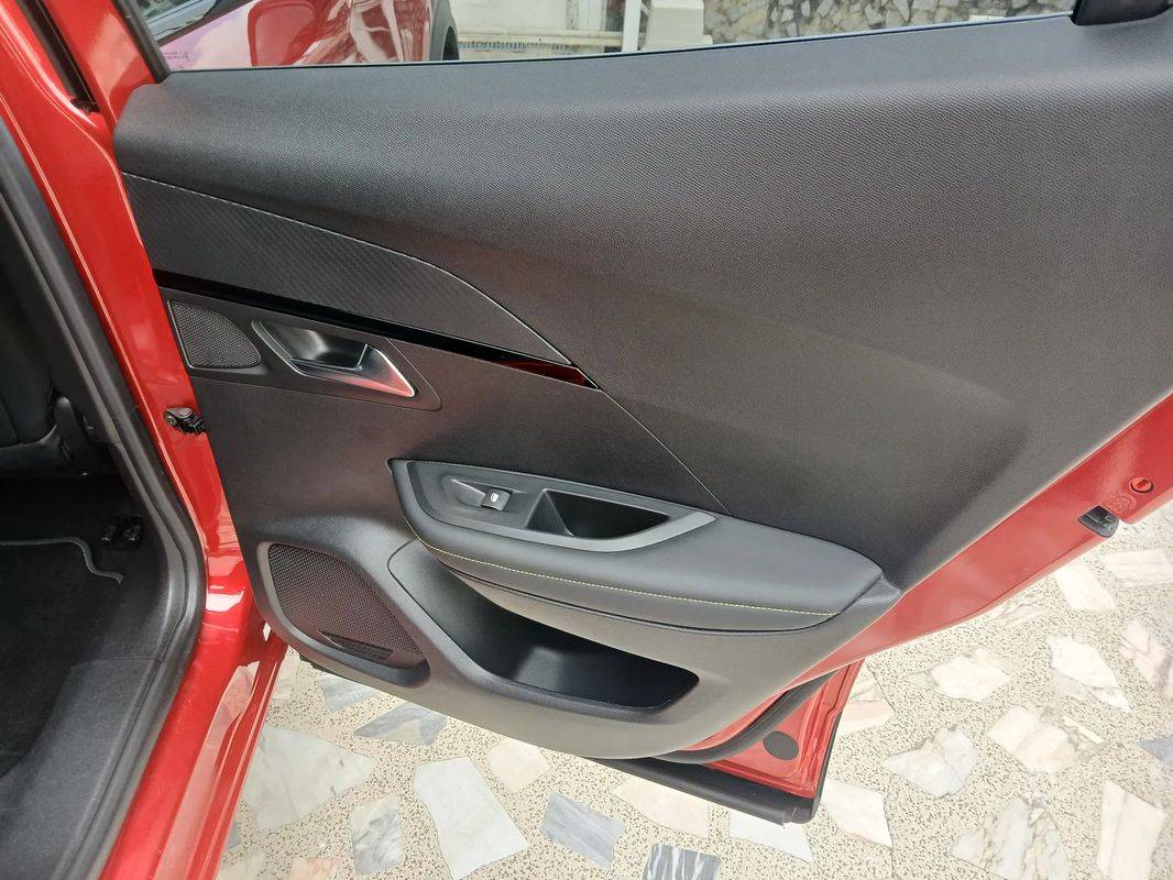 peugeot-2008-2021-eletrico-0cc