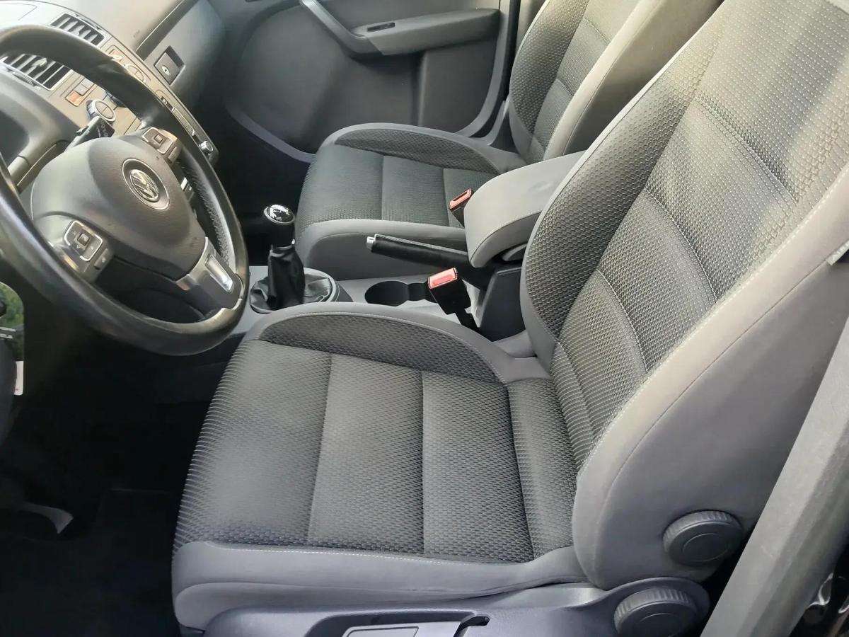 volkswagen-touran-2013-diesel-1598cc