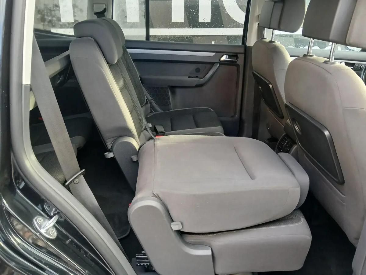 volkswagen-touran-2013-diesel-1598cc