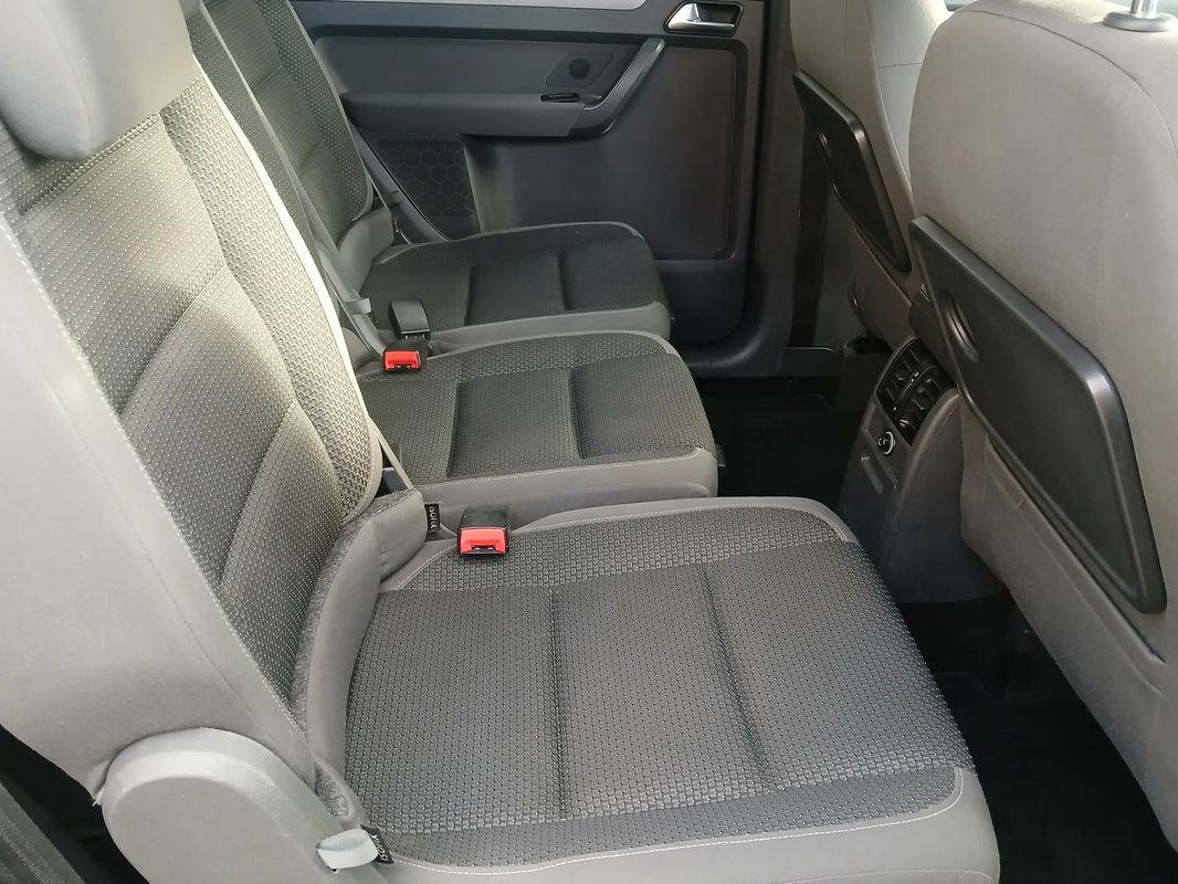 volkswagen-touran-2013-diesel-1598cc