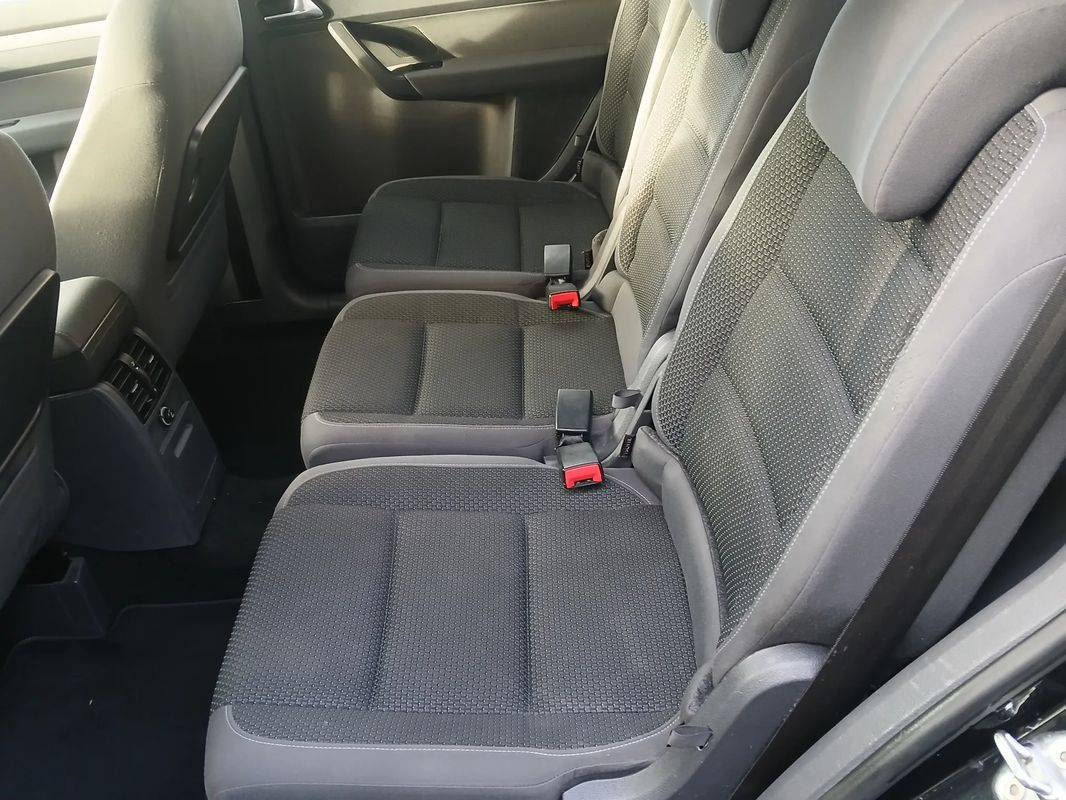 volkswagen-touran-2013-diesel-1598cc