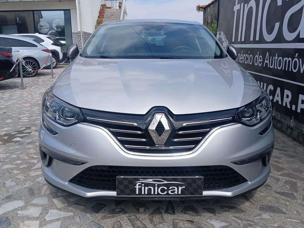 renault-megane-2019-diesel-1461cc