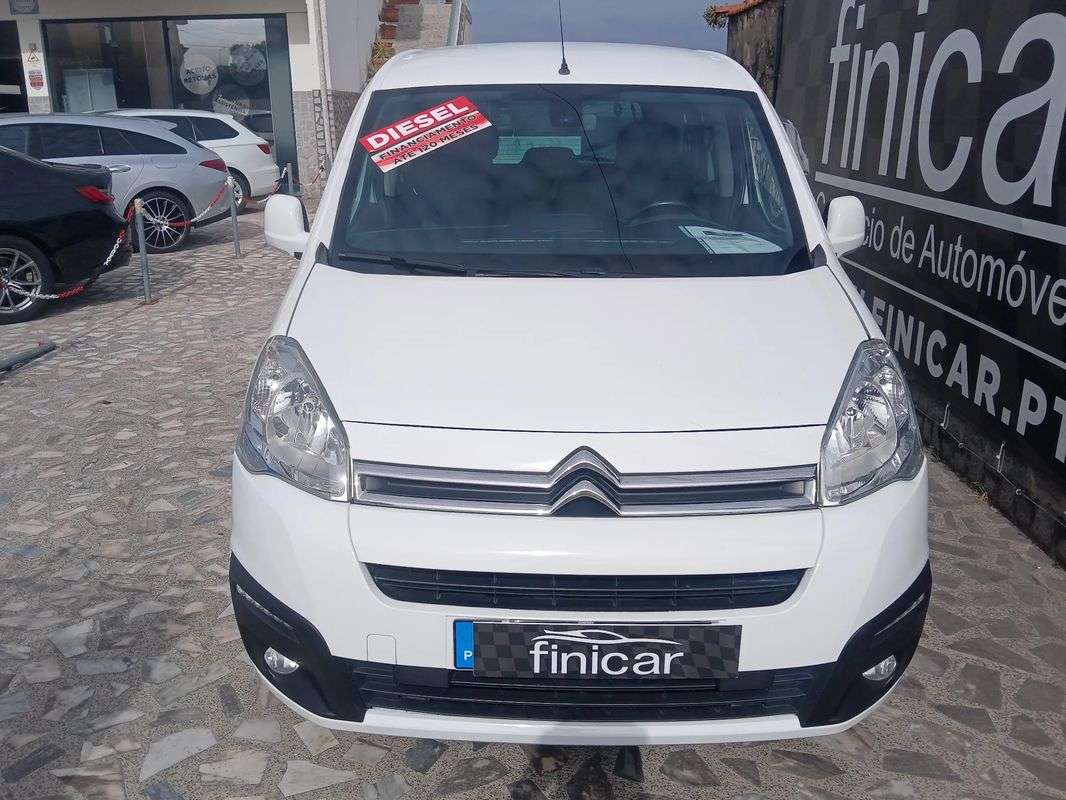 citroen-berlingo-2018-diesel-1560cc