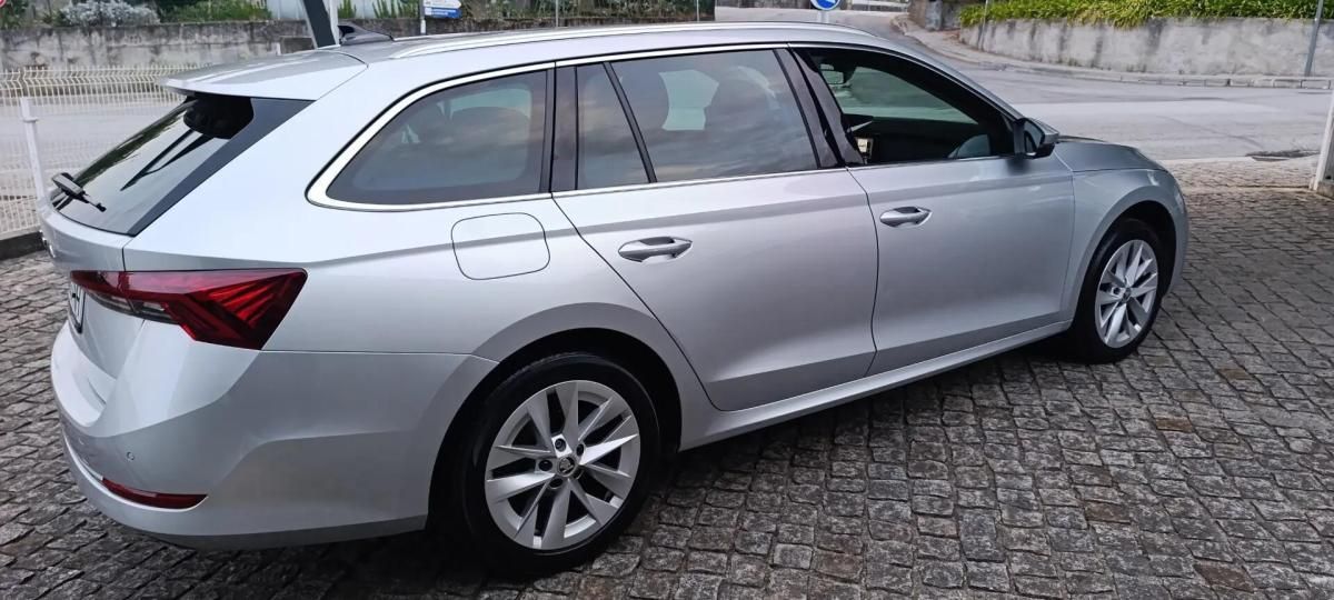 skoda-octavia-break-2022-diesel-1968cc