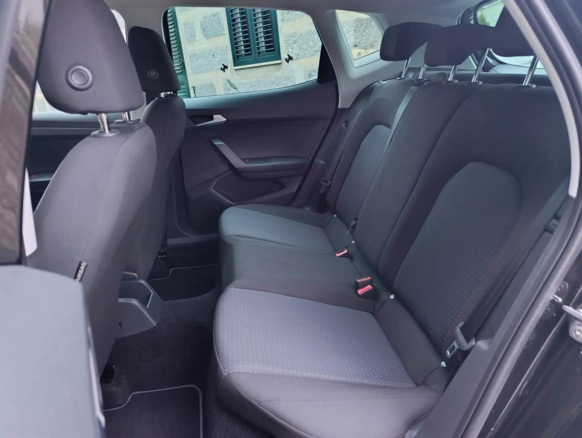 seat-arona-2022-gasolina-999cc