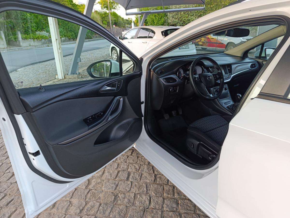 opel-astra-sport-tourer-2016-gasolina-999cc
